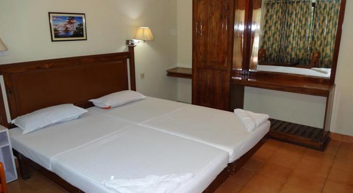 Hotel Thushara